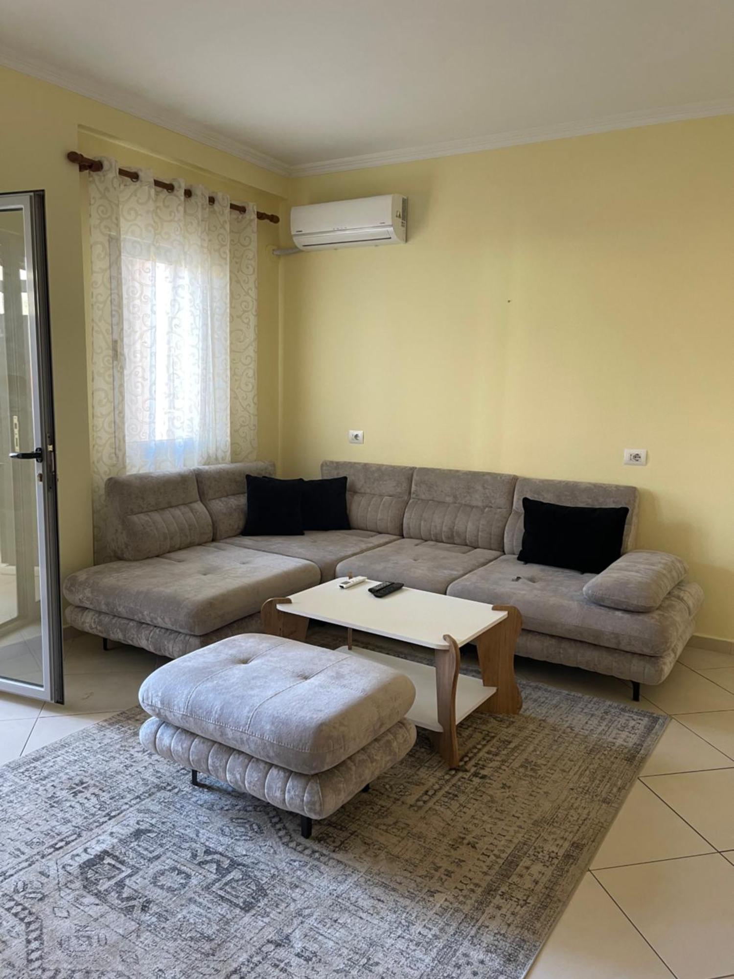New Baazar Terrace Apartment Tirana Extérieur photo